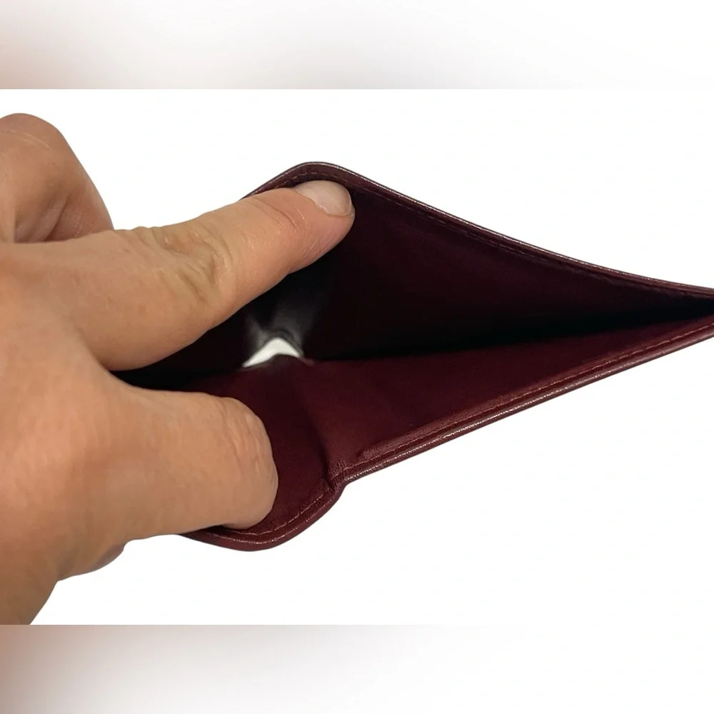 🌟🌟Cartier Burgundy Leather Card Holder with Gold Details